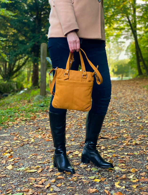 Melani Yellow